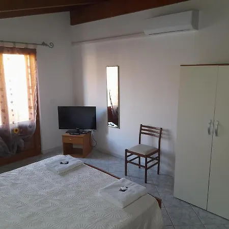 Da Marianna فندق مبيت وإفطار Samugheo